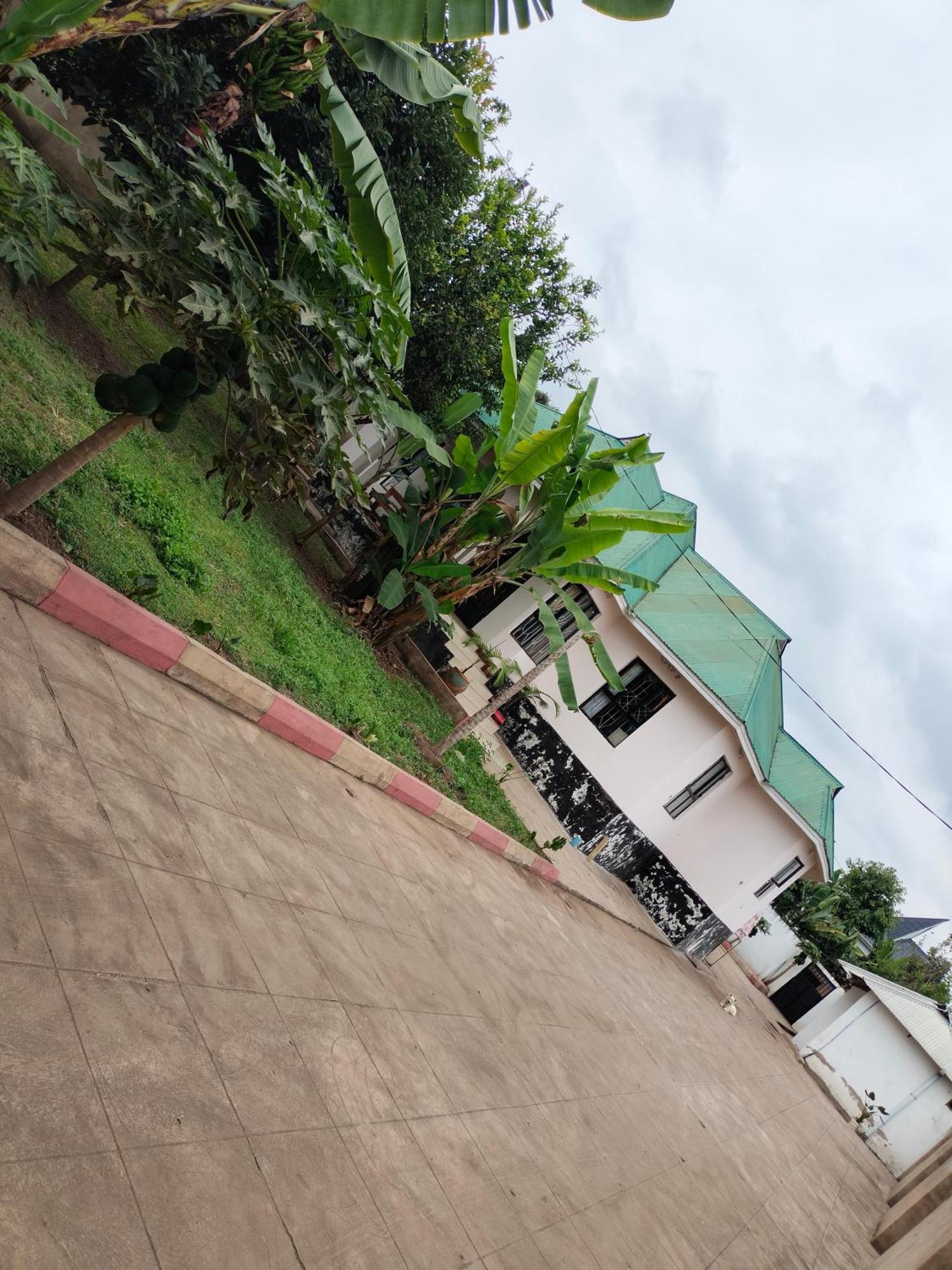 Visitor'S Hostel Arusha Exterior photo